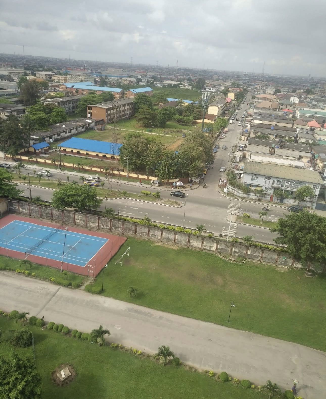 Monaliza Tennis Club seating